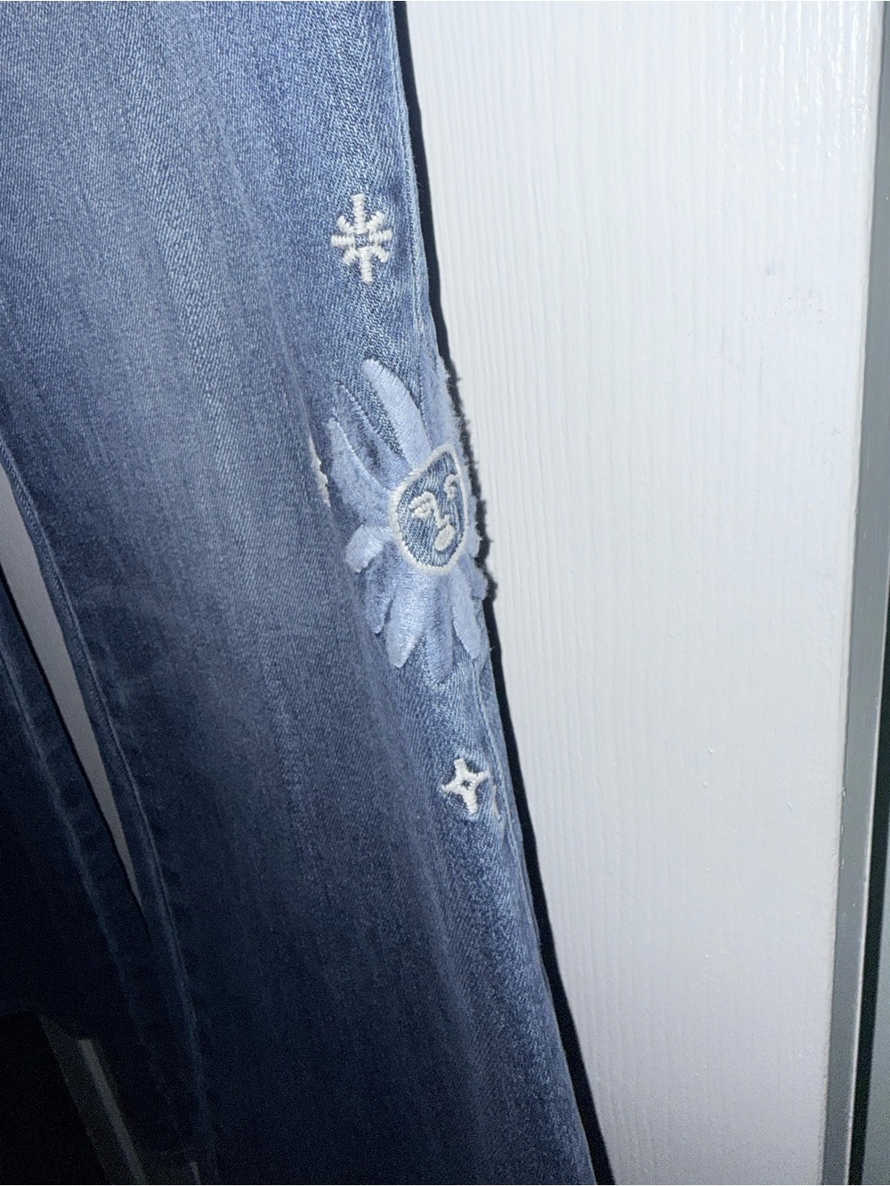 Johnny Was Riaya Blue Floral Embroidered Flare Jeans - Picture 5 of 10